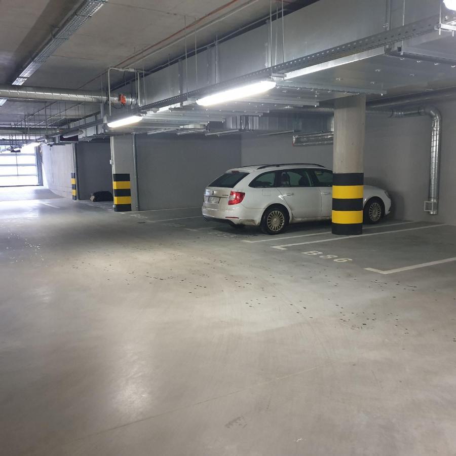 Q Apart Gold-Trzy Pokoje, Manufaktura, Klimatyzacja I Garaz Gratis, Tv Max, Fv, Gwarancja Zadowolenia Łódź Buitenkant foto